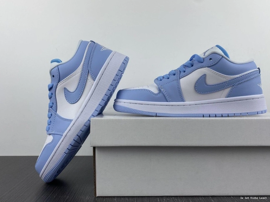 DC0774-141 - (W) Aluminum 1 Jordan Low 0909
